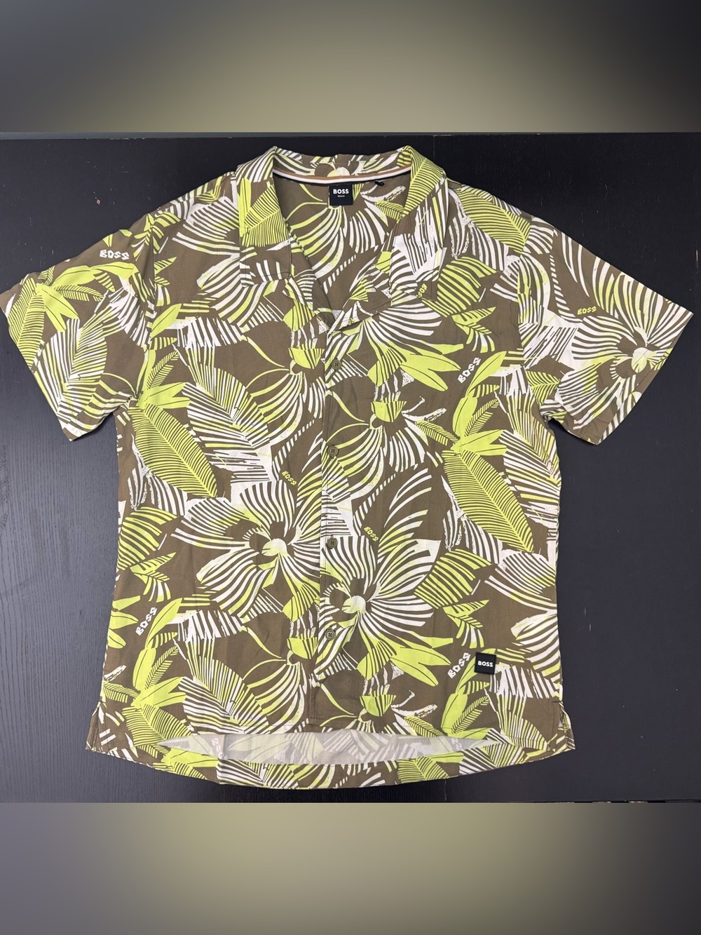 Hugo BOSS Beach Camp Shirt in Med Green Tropical Short Sleeve Shirt